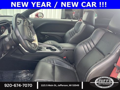 Used 2022 Dodge Challenger SRT Hellcat image 8