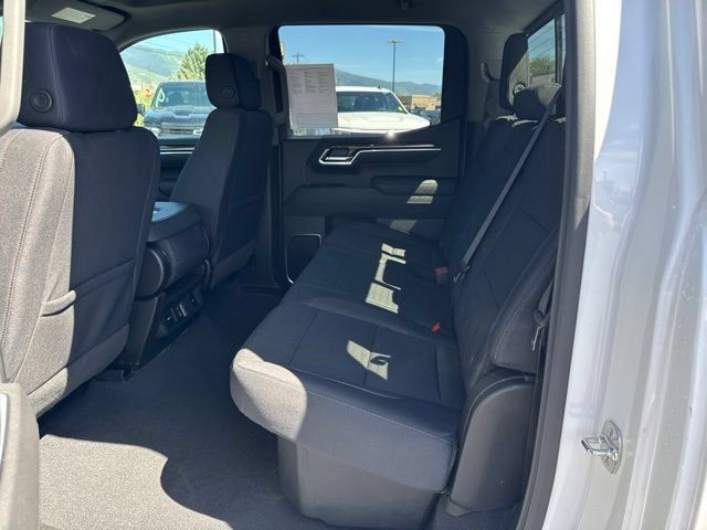 Used 2026 Chevrolet Silverado 1500 LT w/ Safety Package AWD/4WD image 15