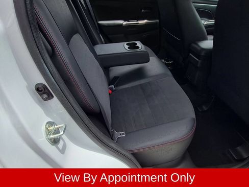 Used 2025 Mitsubishi Outlander Sport SE AWD/4WD image 29