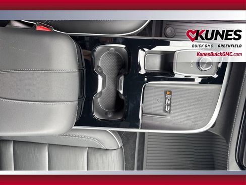 New 2026 Buick Enclave Sport Touring w/ Power Package AWD/4WD image 32
