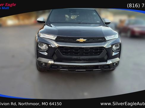 Used 2021 Chevrolet TrailBlazer ACTIV w/ Technology Package AWD/4WD image 8