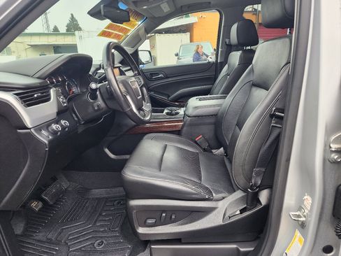 Used 2019 GMC Yukon SLT image 12