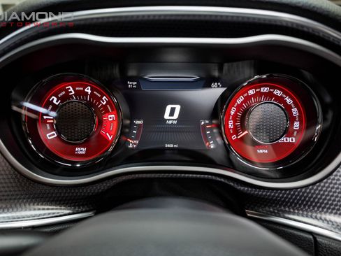 Used 2016 Dodge Challenger SRT Hellcat RWD image 86