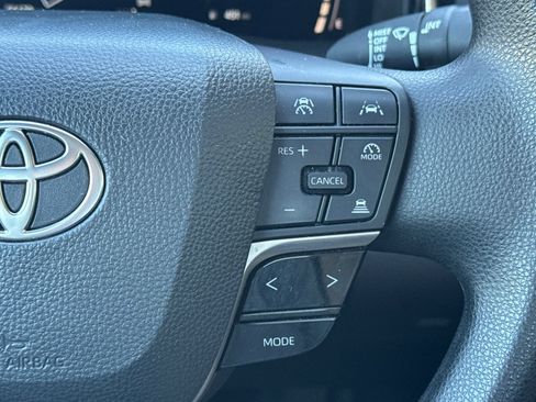 Certified 2025 Toyota Camry LE FWD image 39