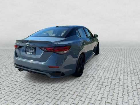 Used 2024 Nissan Sentra SR w/ SR Premium Package FWD image 7