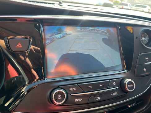 Used 2019 Buick Envision Essence AWD/4WD image 29