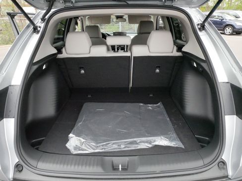 Certified 2026 Honda HR-V LX image 18