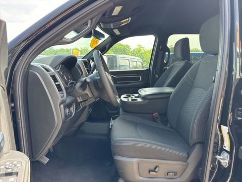 Used 2025 RAM 2500 Big Horn AWD/4WD image 13