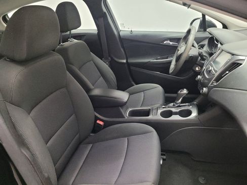 Used 2016 Chevrolet Cruze LT FWD image 21