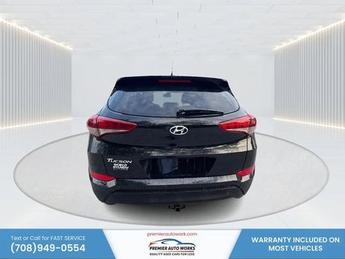 Used 2018 Hyundai Tucson SE w/ Cargo Package FWD image 5