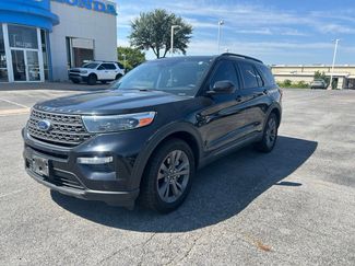 Used 2022 Ford Explorer XLT w/ Equipment Group 202A image 1