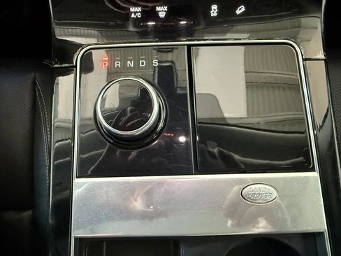 Used 2020 Land Rover Range Rover Velar S AWD/4WD image 24