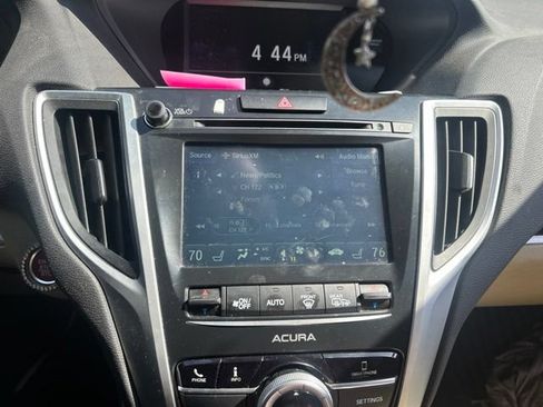 Used 2020 Acura TLX FWD image 11