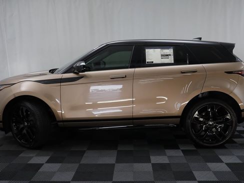 New 2026 Land Rover Range Rover Evoque Dynamic SE image 4