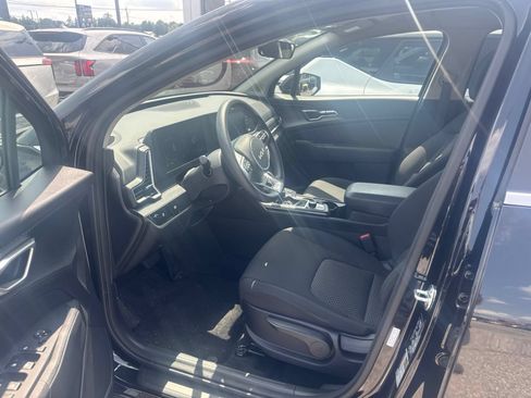 Used 2024 Kia Sportage LX AWD/4WD image 7