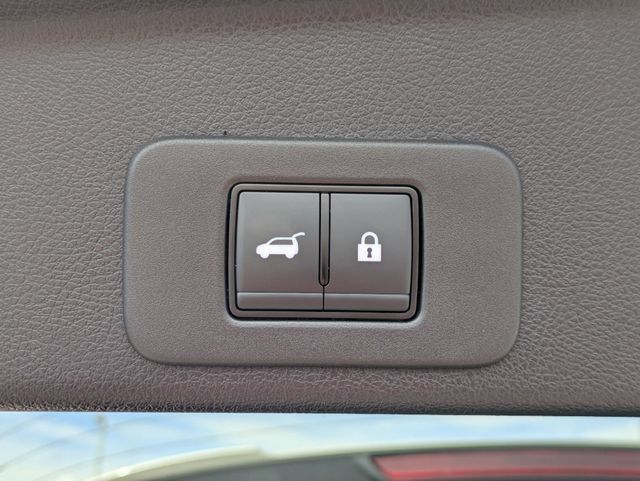 Used 2025 Nissan Murano SL AWD/4WD image 34