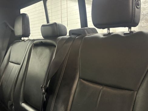 Used 2018 Ford F150 Lariat w/ Equipment Group 502A Luxury RWD image 31
