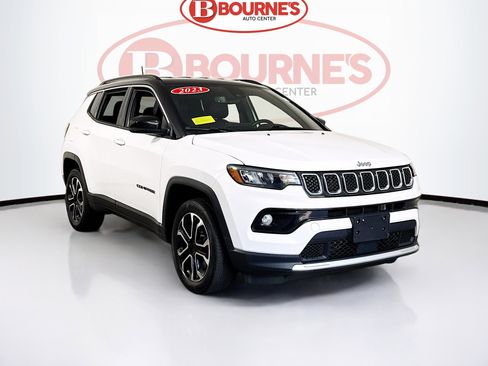 Used 2023 Jeep Compass Limited AWD/4WD image 1