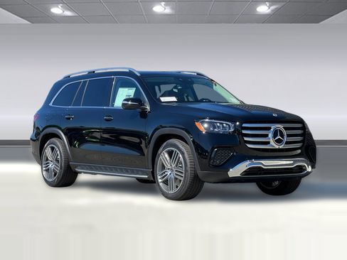 Certified 2026 Mercedes-Benz GLS 450 4MATIC image 6