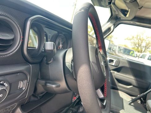 New 2024 Jeep Wrangler Unlimited Rubicon w/ Technology Group image 51