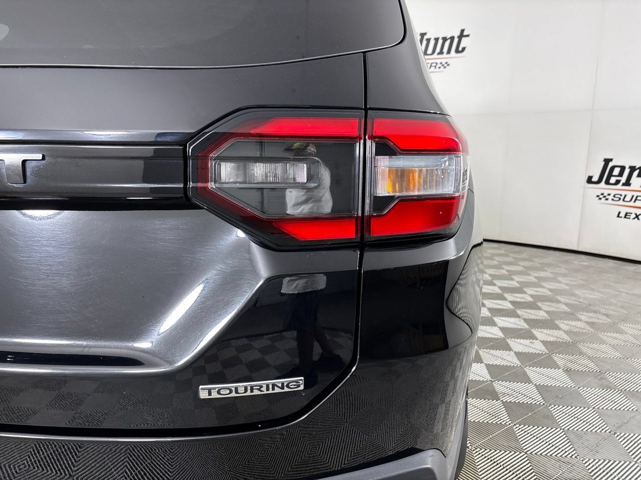Used 2024 Honda Pilot Touring image 37