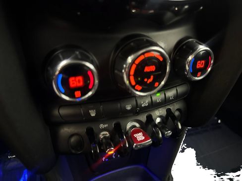 Used 2016 MINI Cooper 2-Door Hardtop FWD image 59