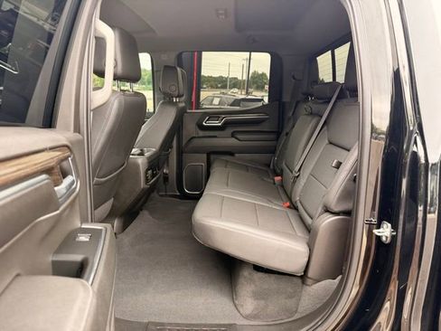 Used 2023 Chevrolet Silverado 1500 RST AWD/4WD image 13