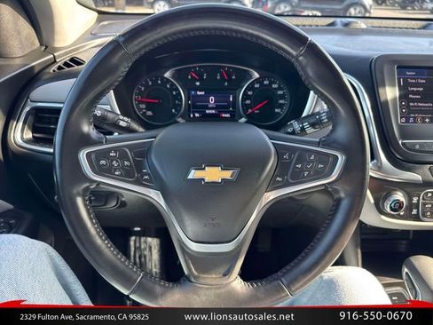 Used 2022 Chevrolet Equinox LT w/ Driver Convenience Package AWD/4WD image 25
