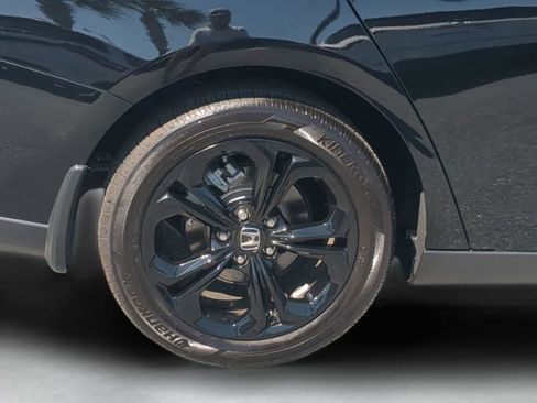 Certified 2025 Honda Accord SE image 11