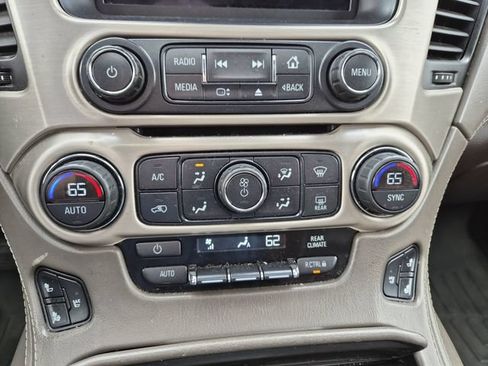 Used 2015 GMC Yukon XL Denali AWD/4WD image 17
