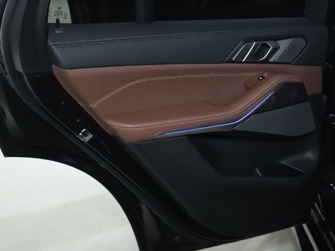 Certified 2024 BMW X5 xDrive40i w/ M Sport Package image 10