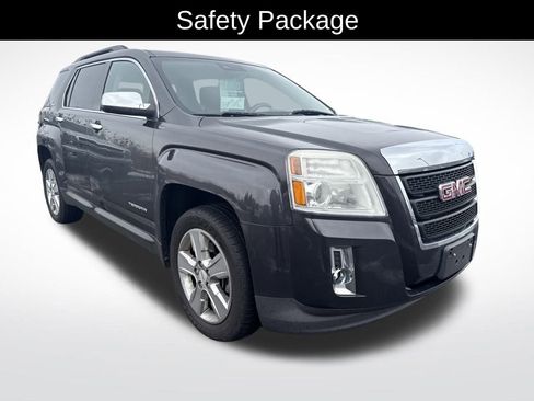 Used 2015 GMC Terrain SLE w/ Chrome Edition image 3