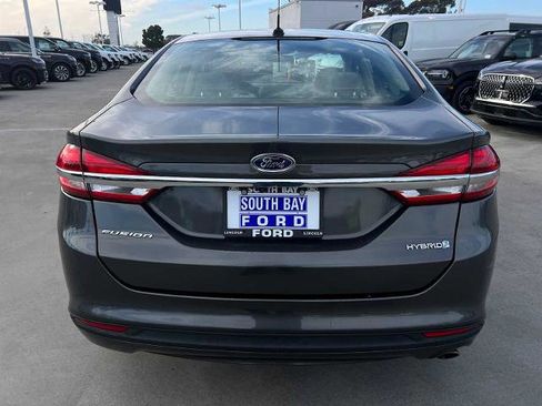 Certified 2018 Ford Fusion S image 4