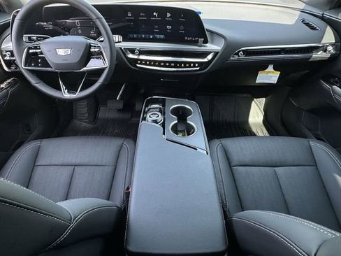 New 2025 Cadillac Lyriq Sport image 11
