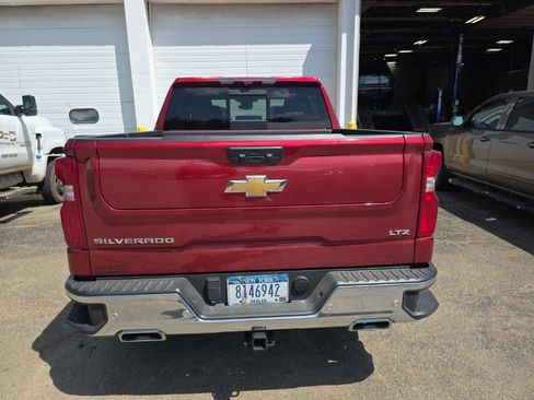 Used 2023 Chevrolet Silverado 1500 LTZ AWD/4WD image 8