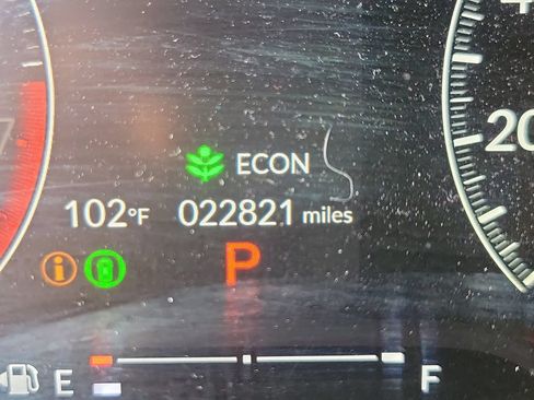 Used 2025 Honda Civic Sport image 22