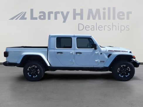 New 2026 Jeep Gladiator Rubicon AWD/4WD image 6