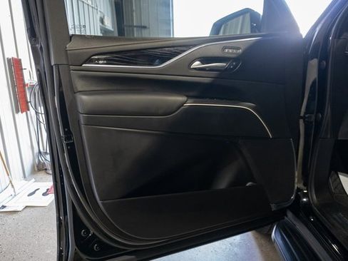 Used 2023 Cadillac Escalade Sport image 18