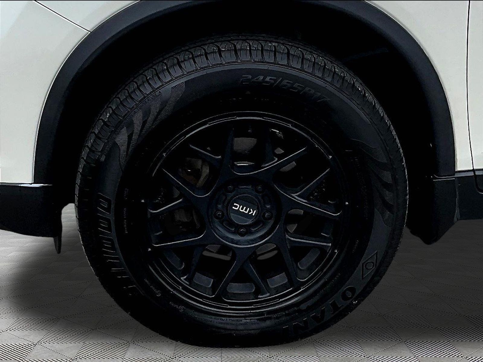 Used 2019 Nissan Rogue SV w/ Premium Package FWD image 34