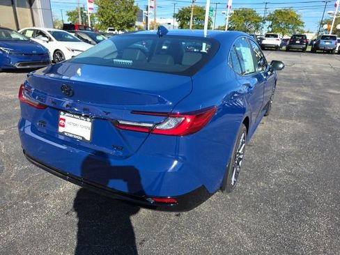 New 2026 Toyota Camry XLE image 7