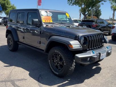 Used 2023 Jeep Wrangler Unlimited w/ Cold Weather Group