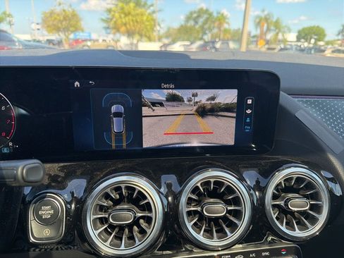 Used 2024 Mercedes-Benz GLA 250 image 24