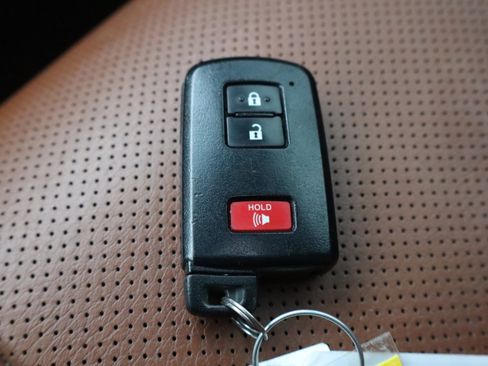 Used 2020 Toyota Tundra 1794 Edition image 30