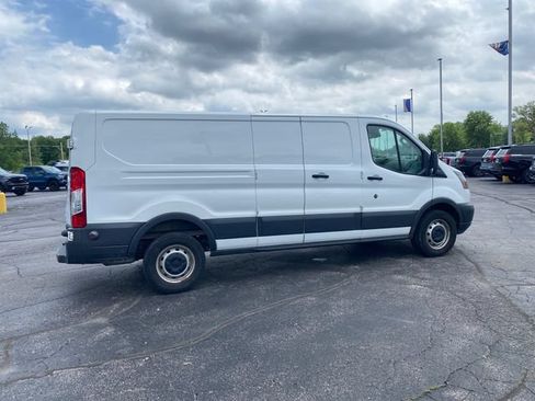 Used 2018 Ford Transit 250 148 Low Roof RWD image 15