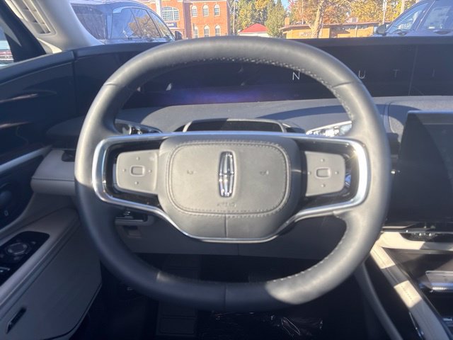 New 2026 Lincoln Nautilus Premier w/ Equipment Group 102A AWD/4WD image 17