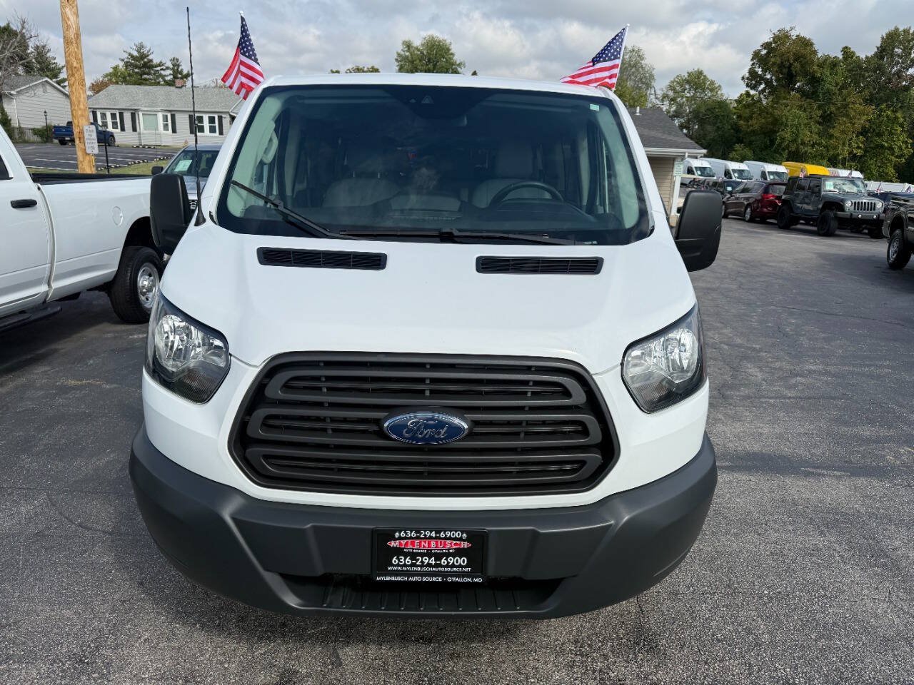 Used 2018 Ford Transit 350 XL RWD image 3