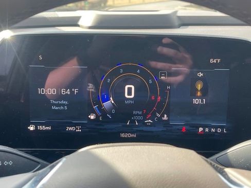 Used 2026 Chevrolet Suburban LT w/ Comfort Package image 9