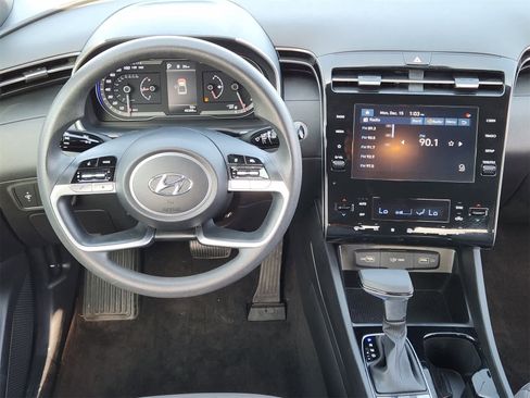 Used 2024 Hyundai Santa Cruz SEL image 25