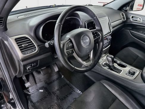 Used 2022 Jeep Grand Cherokee Laredo X AWD/4WD image 19