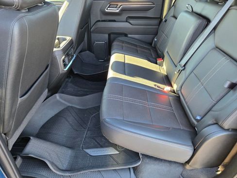 Used 2024 Chevrolet Silverado 1500 High Country w/ High Country Premium Package image 13